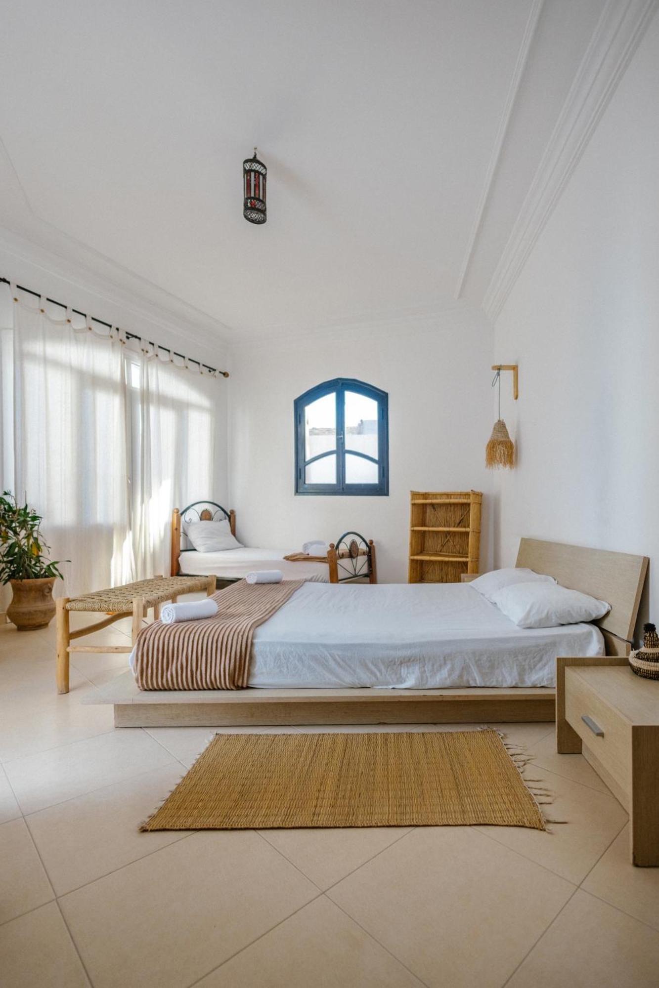 بيت شباب Arima Surf House Tamraght الغرفة الصورة